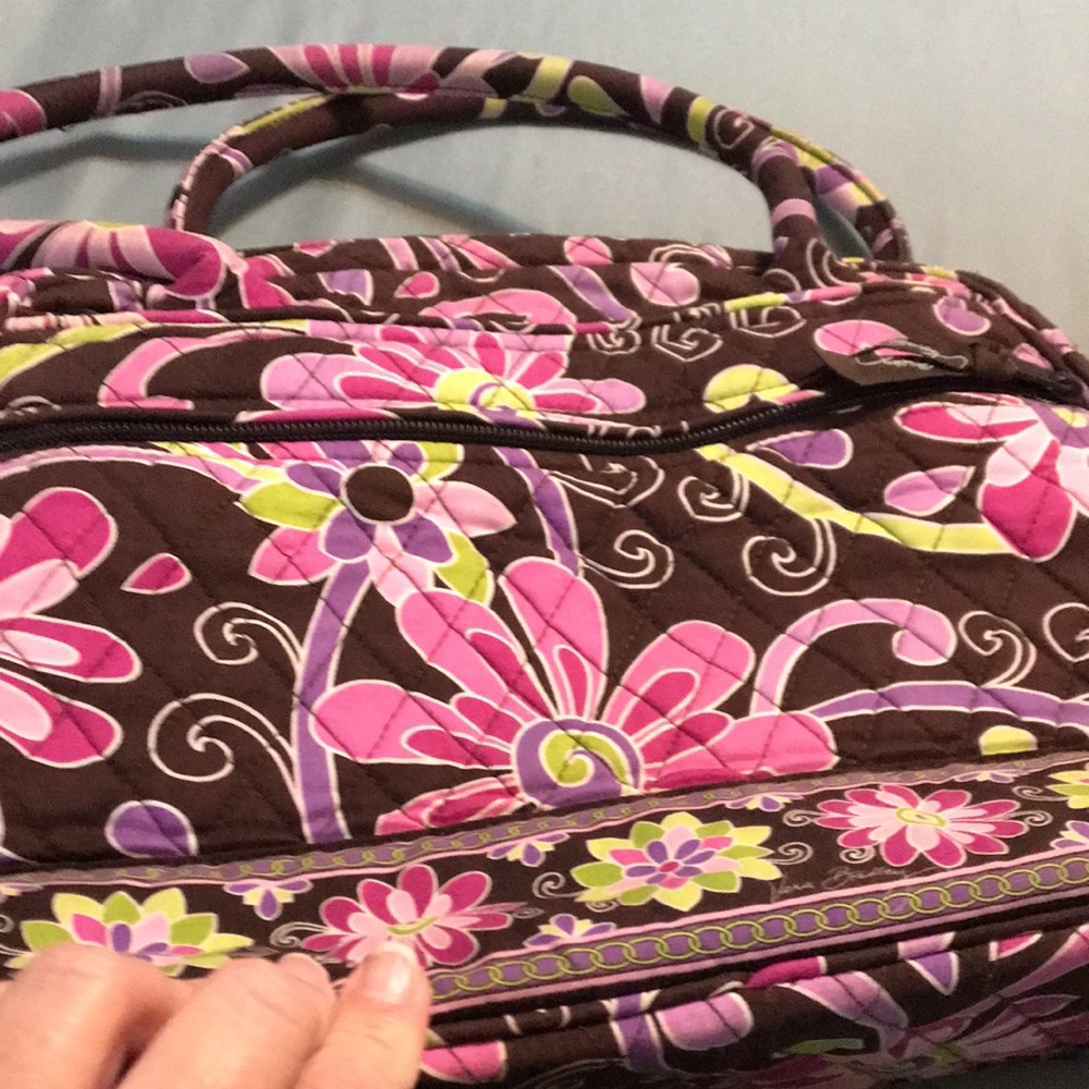 Vera Bradley- retired print and style - Picture 8 of 12